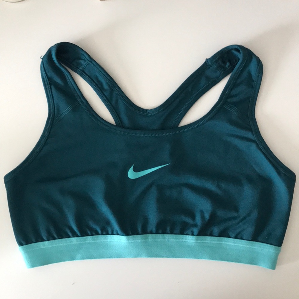 Nike Pro medium support Sports Bra